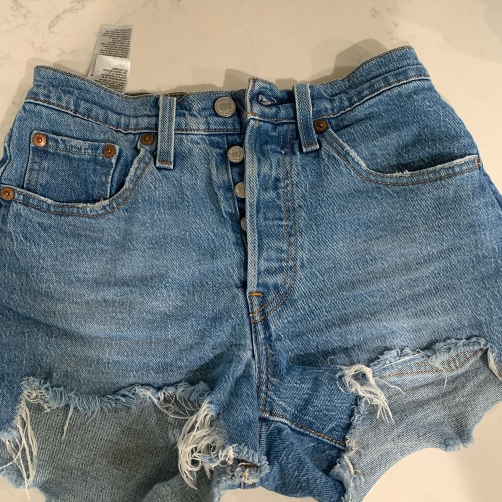 Levi’s 501 jean shorts